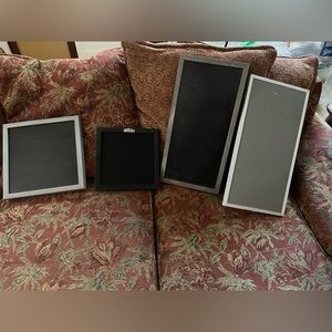 Lot of announcement message boards